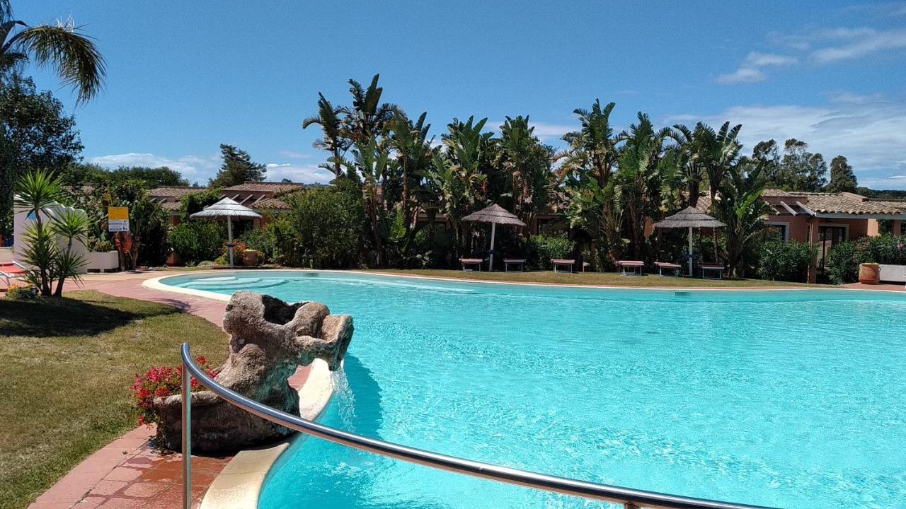 Hotel Altura Villasimius Luaran gambar