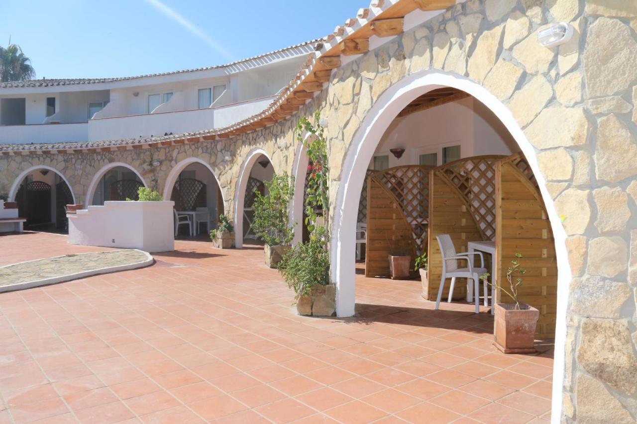 Hotel Altura Villasimius Luaran gambar