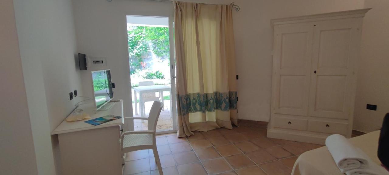 Hotel Altura Villasimius Luaran gambar